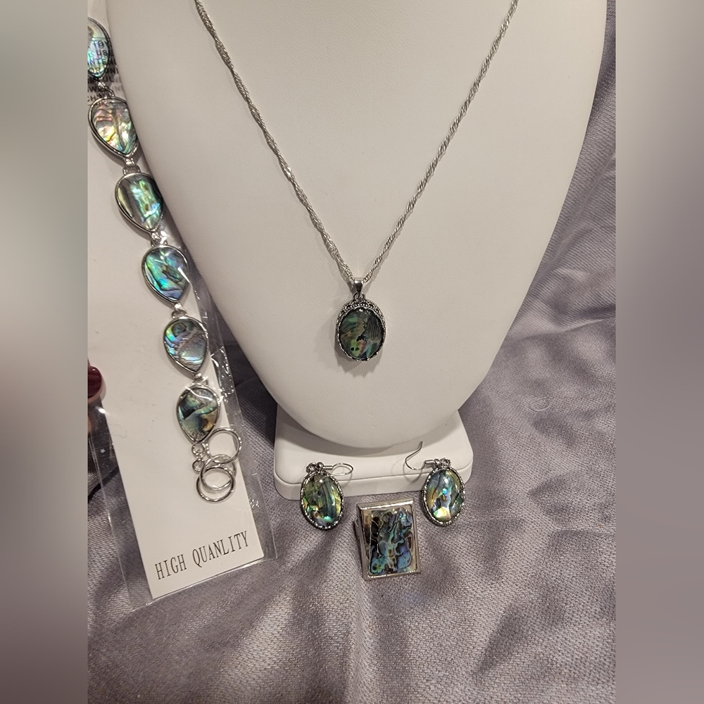 Abalone Style Jewerly Set